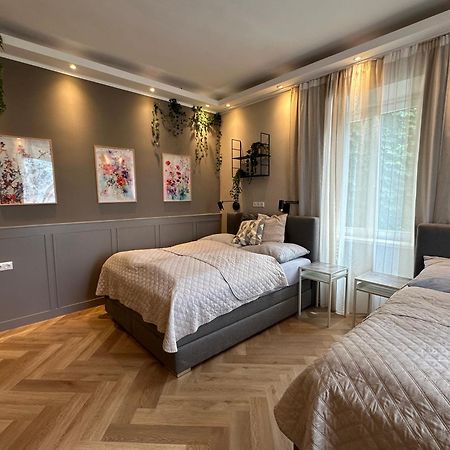 Book-A-Room Salzburg Apartment 31 Exteriör bild